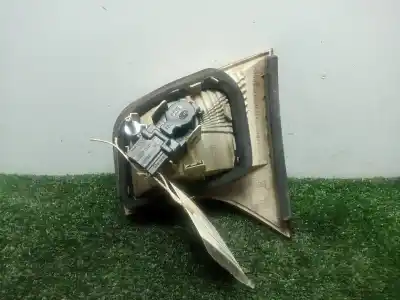 Peça sobressalente para automóvel em segunda mão farolim interior traseiro esquerdo por audi a4 berlina (8e) 2.0 tdi 16v (103kw) referências oem iam 96503801