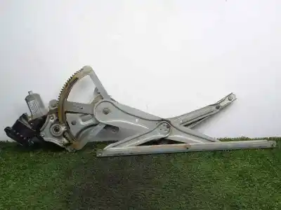 Tweedehands auto-onderdeel regelaar links voorruit voor toyota corolla verso (r1) 2.2 d-4d sol oem iam-referenties   