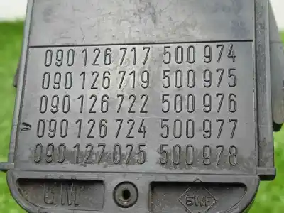 Second-hand car spare part windshiel wiper switch for opel corsa a 1.3 oem iam references 090126717  8.pin