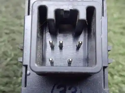 Peça sobressalente para automóvel em segunda mão botão / interruptor elevador vidro dianteiro direito por toyota corolla (_e12_) 1.4 d (nde120_) referências oem iam 8481002041  