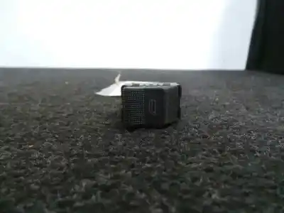 Peça sobressalente para automóvel em segunda mão BOTÃO / INTERRUPTOR ELEVADOR VIDRO DIANTEIRO ESQUERDO por AUDI A4 B5 (8D2)  Referências OEM IAM 4D0959855  