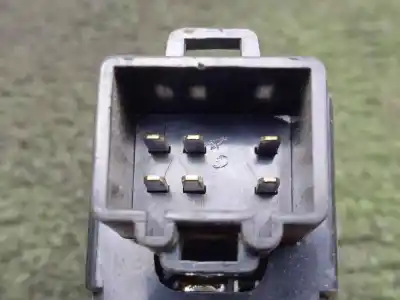 Peça sobressalente para automóvel em segunda mão botão / interruptor elevador vidro traseiro esquerdo por daewoo tacuma 1.8 referências oem iam 621w02141  