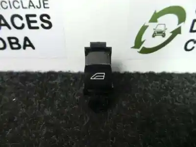 Pièce détachée automobile d'occasion Commande De Lève Vitre Avant Droit pour VOLVO S40 BERLINA 2.0 Diesel CAT Références OEM IAM   