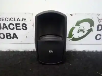 Peça sobressalente para automóvel em segunda mão Botão / Interruptor Elevador Vidro Dianteiro Direito por OPEL CORSA D 1.3 16V CDTI Referências OEM IAM   1.BOTON
