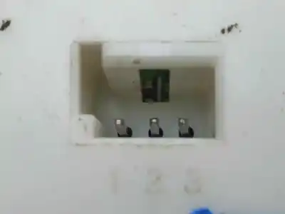 Second-hand car spare part left front power window switch for bmw serie 7 (e65/e66) 3.0 turbodiesel cat oem iam references 6917105  