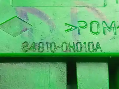 Peça sobressalente para automóvel em segunda mão botão / interruptor elevador vidro dianteiro direito por citroen c1 1.0 cat (384f) referências oem iam 848100h010a  1.boton