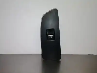 Автозапчасти б/у выключатель переднего правого окна за BMW SERIE 1 BERLINA (E81/E87) 1.6 16V CAT ссылки OEM IAM 6970242AI - 15939870  