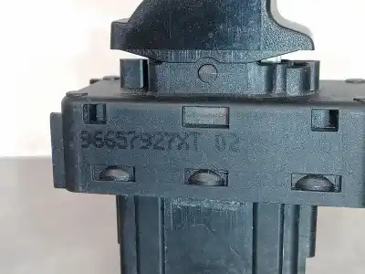 Pezzo di ricambio per auto di seconda mano interruttore alzacristalli anteriore destro per citroen c3 picasso (sh_) 1.6 hdi 90 riferimenti oem iam 96657927xt  1.boton