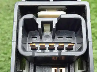 Second-hand car spare part rear left power window switch for mitsubishi asx (ga0w) 1.8 di-d cat oem iam references mr587944 - c8dd411mb - 1724t11bn  