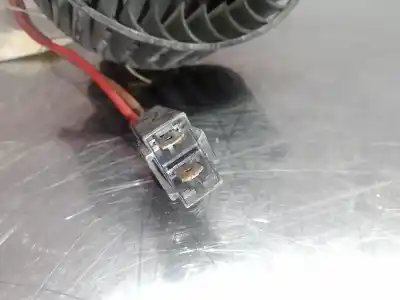 Pezzo di ricambio per auto di seconda mano ventola riscaldamento per opel corsa 3 c 1.3 cdti 70ch manual riferimenti oem iam p10aaci - 970761a  