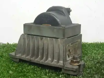 İkinci el araba yedek parçası  için RENAULT LAGUNA (B56)  OEM IAM referansları 7700732263 - 7700860482 - 6TS2109  