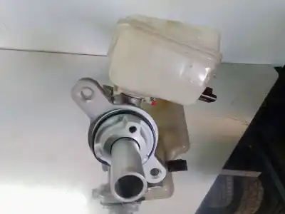 Pezzo di ricambio per auto di seconda mano pompa freni per citroen c3 (f desde 11/2001) 1.1 8v riferimenti oem iam 0204054032  