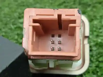 Peça sobressalente para automóvel em segunda mão interruptor 4 piscas - emergência por peugeot 1007 1.4 hdi referências oem iam   