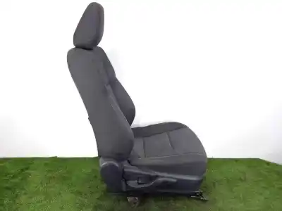 Piesă de schimb auto la mâna a doua scaunul din fațã partea dreaptã pentru toyota auris (_e15_) 1.4 d-4d (nde150_) referințe oem iam   