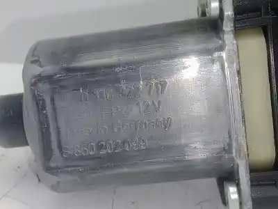 Автозапчастина б/у двигатель переднього ліва вікна для seat leon (5f1) 1.6 tdi посилання на oem iam 5q0959801b - 0130822717   Автозапчастина б/у двигатель переднього ліва вікна для seat leon (5f1) 1.6 tdi посилання на oem iam 5q0959801b - 0130822717