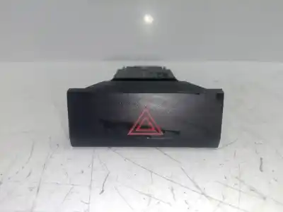 Second-hand car spare part hazard warning lights for seat leon (5f1) 1.6 tdi oem iam references 5f0953235a Second-hand car spare part hazard warning lights for seat leon (5f1) 1.6 tdi oem iam references 5f0953235a