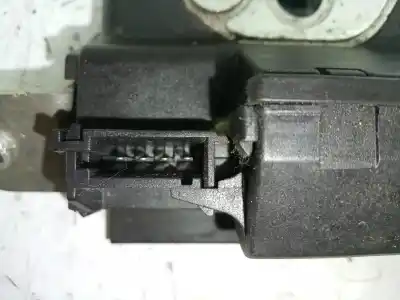Автозапчасти б/у замок багажника/ворот за opel corsa d (s07) 1.3 cdti (l08 l68) ссылки oem iam 55701971  