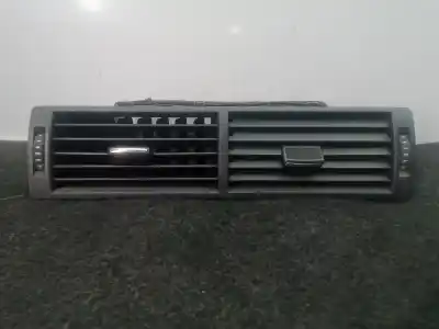 Peça sobressalente para automóvel em segunda mão grelha de ventilação tablier por audi a4 berlina (8e) 1.8 20v turbo referências oem iam 8e0820951h