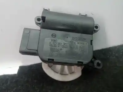 Peça sobressalente para automóvel em segunda mão motor de abertura da comporta de sofagem por audi a4 berlina (8e) 1.8 20v turbo referências oem iam 0132801302 - 8e1820511c - 663827h