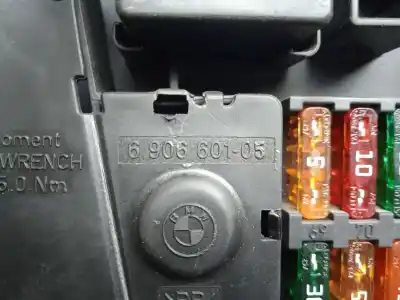 Second-hand car spare part fuse box unit for bmw 5 touring (e61) 525 d oem iam references 690660105  