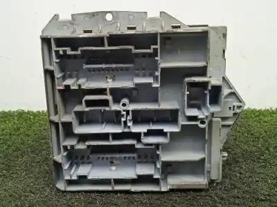 Pezzo di ricambio per auto di seconda mano scatola relè/fusibili per fiat stilo multi wagon (192) 1.9 jtd 115 riferimenti oem iam 46846109  