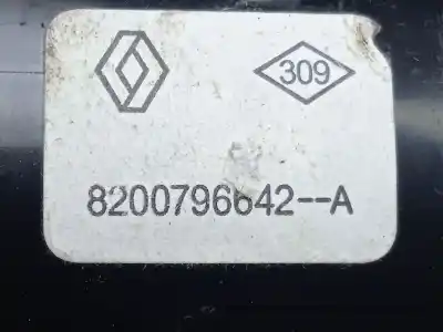Second-hand car spare part multifunction switch for dacia duster (hs_) 1.5 dci 4x4 (hsmc, hsmd) oem iam references 8200796642 - 8200796642-a  
