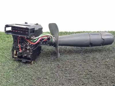 Second-hand car spare part headlights switch for dacia duster (hs_) 1.5 dci 4x4 (hsmc, hsmd) oem iam references 255679527r - 9010576671  