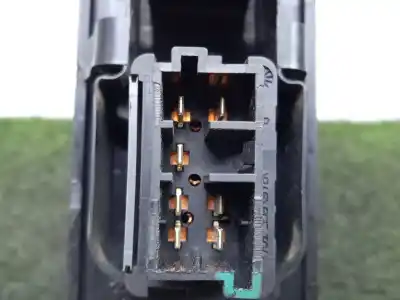 Автозапчасти б/у выключатель левого переднего окна за peugeot 307 (3a/c) 2.0 hdi 90 ссылки oem iam   