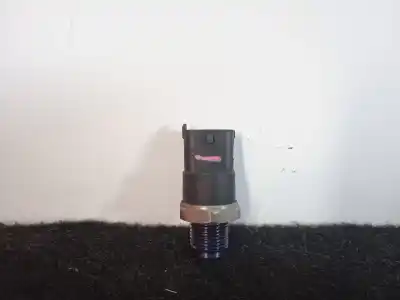 Peça sobressalente para automóvel em segunda mão  por TOYOTA COROLLA (_E12_)  Referências OEM IAM 0281002708 - 8945802010  