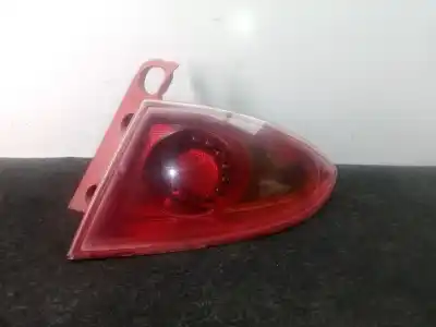 Second-hand car spare part RIGHT TAILGATE LIGHT for SEAT LEON (1P1)  OEM IAM references 1P0945257B  