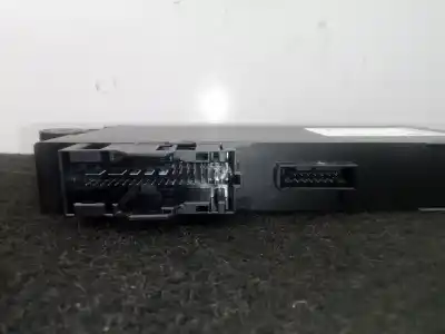 Peça sobressalente para automóvel em segunda mão módulo eletrônico por bmw 1 (e81) 118 d referências oem iam 6135917687801  