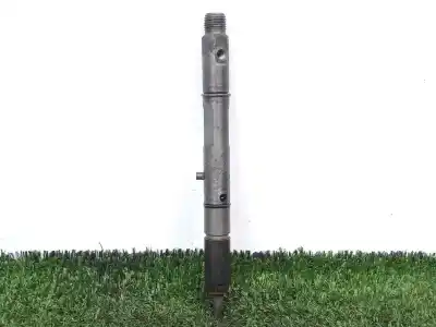 Tweedehands auto-onderdeel injector voor audi a4 berlina (8e) 2.5 tdi (120kw) oem iam-referenties 0432133795 - 059130201f