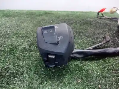 Peça sobressalente para automóvel em segunda mão Comutador De Luzes por HONDA FMX 650 (RD12) FX 650 Vigor  (RD09) Referências OEM IAM   