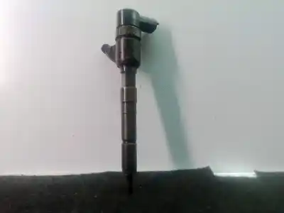 Pezzo di ricambio per auto di seconda mano iniettore per opel corsa 3 c 1.3 cdti 70ch manual riferimenti oem iam 0445110083  