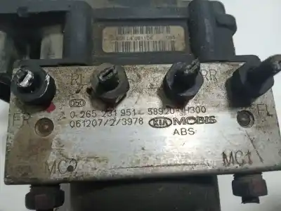 Peça sobressalente para automóvel em segunda mão abs por kia cee'd fastback (ed) 1.4 referências oem iam 0265800637 - 0856911i0745  