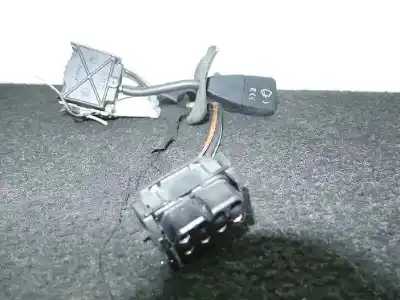 Peça sobressalente para automóvel em segunda mão Comutador De Limpa Vidros por BMW SERIE 3 BERLINA (E36) 1.6 CAT (M43) Referências OEM IAM 012005  