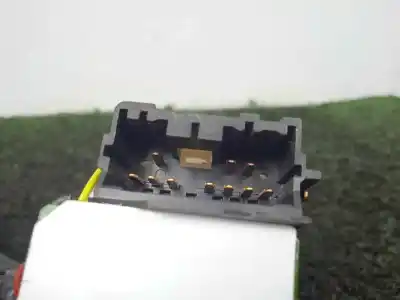 Second-hand car spare part windshiel wiper switch for mitsubishi montero (v20/v40) 2.8 turbodiesel oem iam references   10.pin Second-hand car spare part windshiel wiper switch for mitsubishi montero (v20/v40) 2.8 turbodiesel oem iam references   10.pin