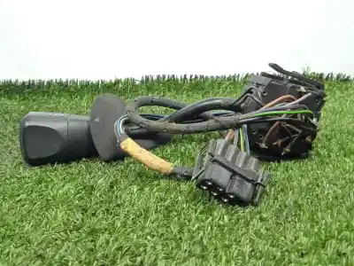 Pezzo di ricambio per auto di seconda mano comando pulito per bmw serie 7 (e32) 3.5 cat riferimenti oem iam  7.pin 