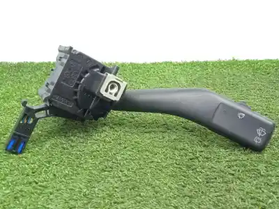 Peça sobressalente para automóvel em segunda mão Comutador De Limpa Vidros por SEAT TOLEDO (5P2) 1.9 TDI Referências OEM IAM 1K0953519 - 01203504  