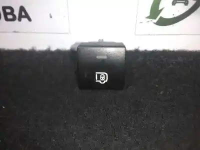 Peça sobressalente para automóvel em segunda mão Trocar por PEUGEOT PARTNER TEPEE 1.6 HDi / BlueHDi 75 Referências OEM IAM 96583098XT  