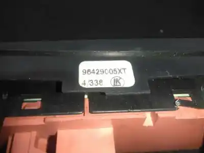 Peça sobressalente para automóvel em segunda mão trocar por citroen c2 1.4 hdi referências oem iam 96429005xt  