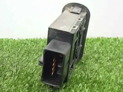Pezzo di ricambio per auto di seconda mano interruttore per kia sorento i (jc) 2.5 crdi riferimenti oem iam 965503e000  