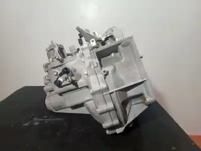 Second-hand car spare part gearbox for suzuki vitara (ly) 1.4 t allgrip (apk 414) oem iam references ze2 6.velocidades 