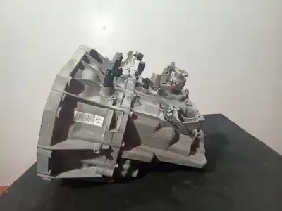 Second-hand car spare part gearbox for suzuki vitara (ly) 1.4 t allgrip (apk 414) oem iam references ze2 6.velocidades 