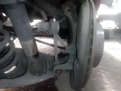 Peça sobressalente para automóvel em segunda mão manga de eixo traseira direita por bmw 1 (e81) 118 d referências oem iam 