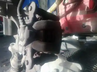 Peça sobressalente para automóvel em segunda mão pinça de travão dianteira direita por bmw 1 (e81) 118 d referências oem iam 