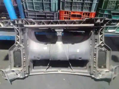 Peça sobressalente para automóvel em segunda mão painel frontal por bmw 1 (e81) 118 d referências oem iam 