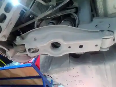 Second-hand car spare part rear lower right suspension arm for bmw serie 3 touring (e91) 2.0 16v diesel oem iam references 