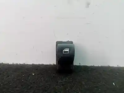 Second-hand car spare part right front power window switch for bmw serie 3 touring (e91) 2.0 16v diesel oem iam references 15939901 - 6945876