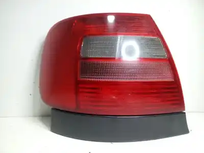 Автозапчасти б/у левый задний фонарь за AUDI A4 B5 (8D2) 2.5 TDI ссылки OEM IAM  97-99 